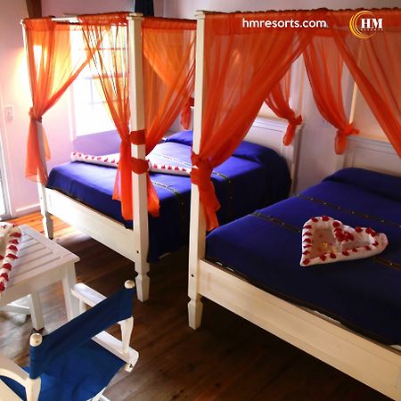 Hotel Henry Morgan All Inclusive West Bay Kültér fotó
