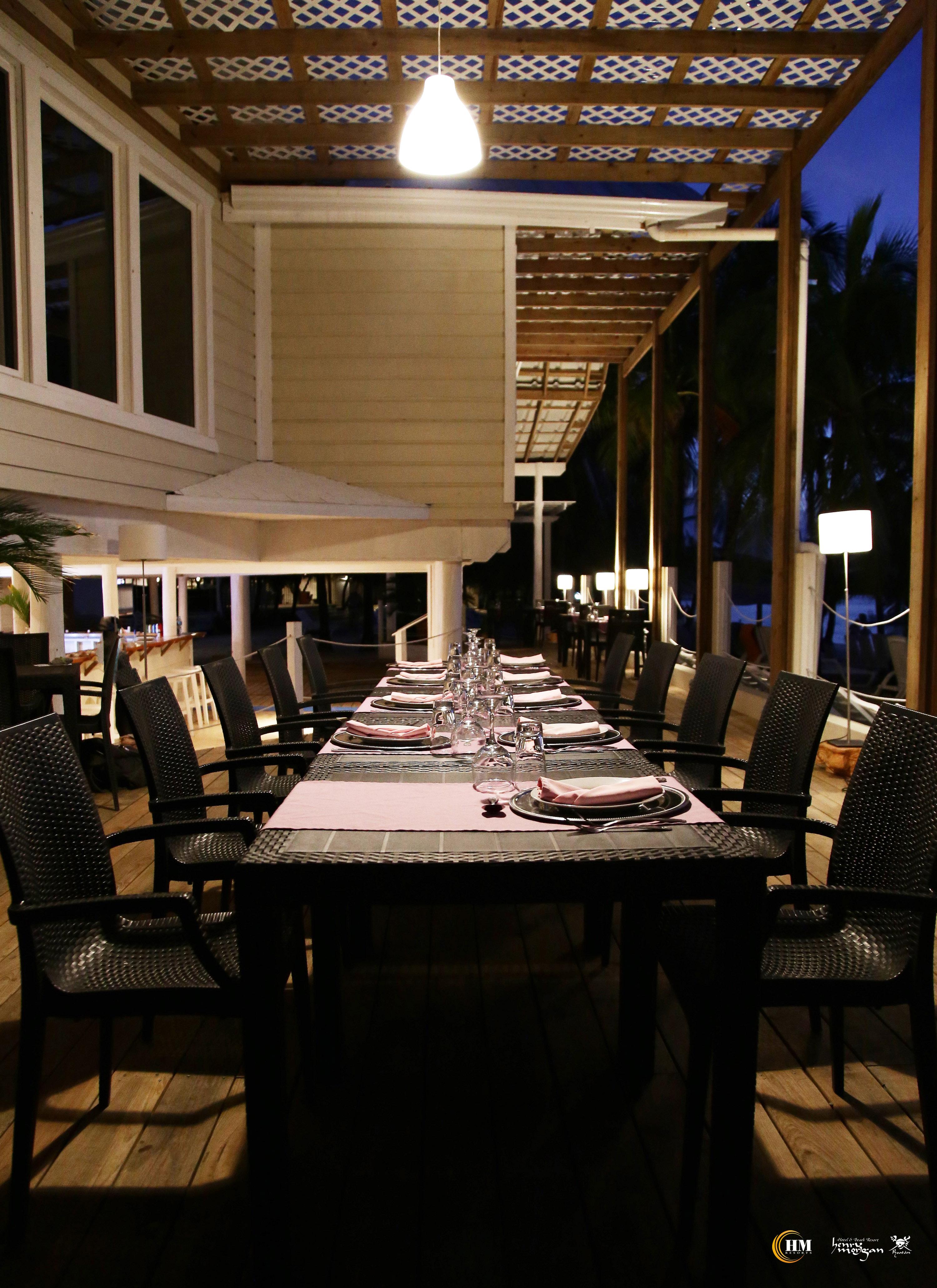 Hotel Henry Morgan All Inclusive West Bay Kültér fotó