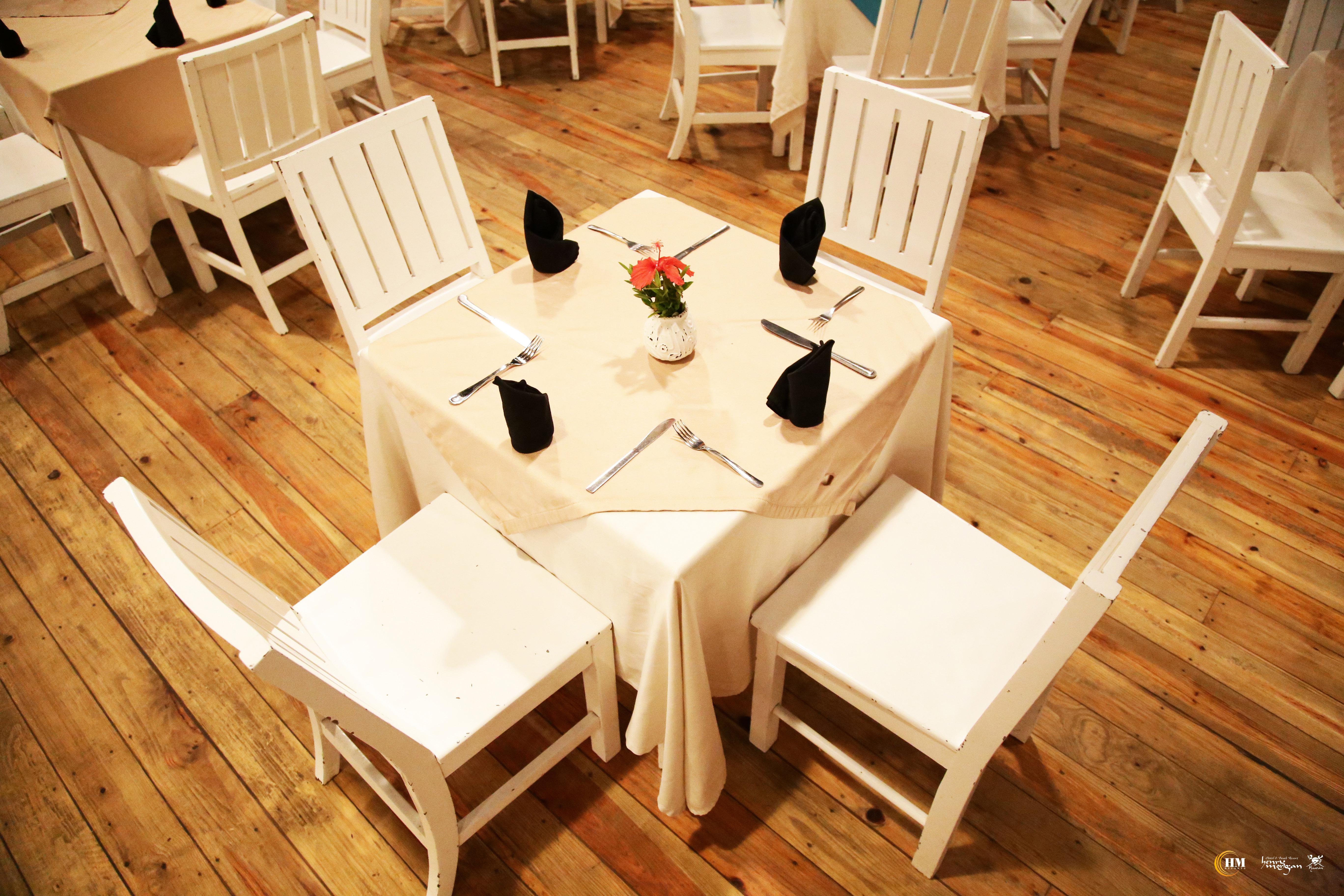 Hotel Henry Morgan All Inclusive West Bay Kültér fotó